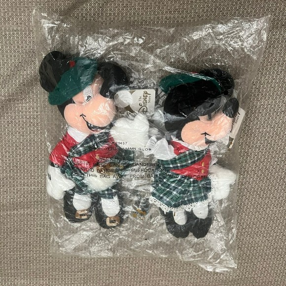 Vintage Disney Store Scottish Mickey Minnie Mouse Globe Trotting Collection Set - Picture 11 of 11